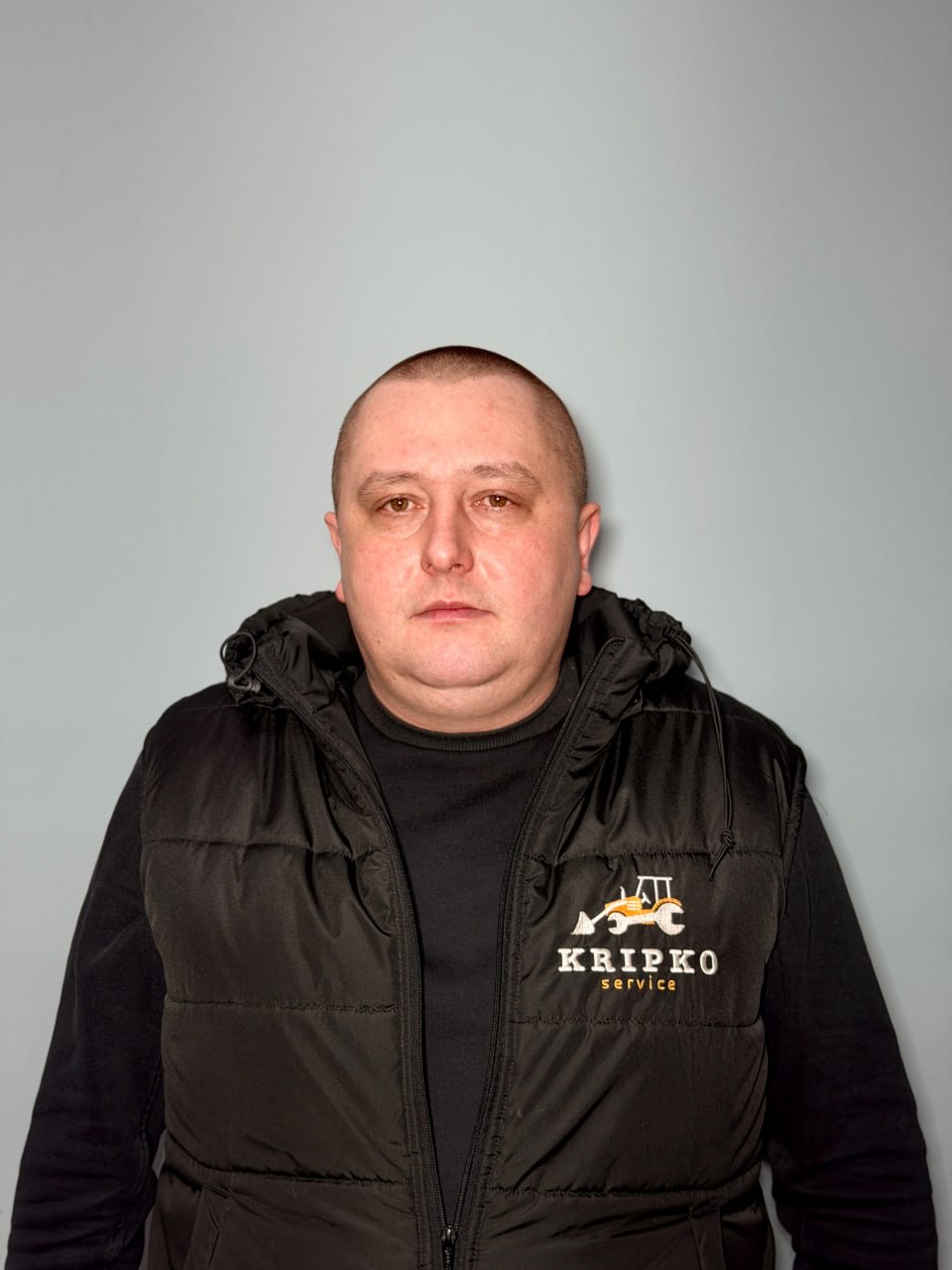 Усов Артем Сергійович
Менеджер з обслуговування клієнтів